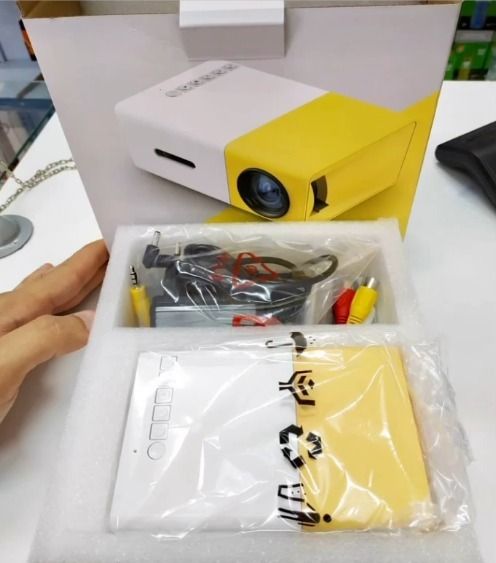 Mini Proyector Portátil